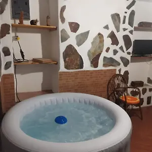 casita-rural-con-jacuzzi-climatizado.in-canary-islands.com/